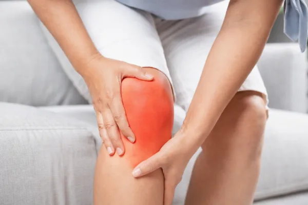 Primary Knee Replacement Common Symptoms and Conditions